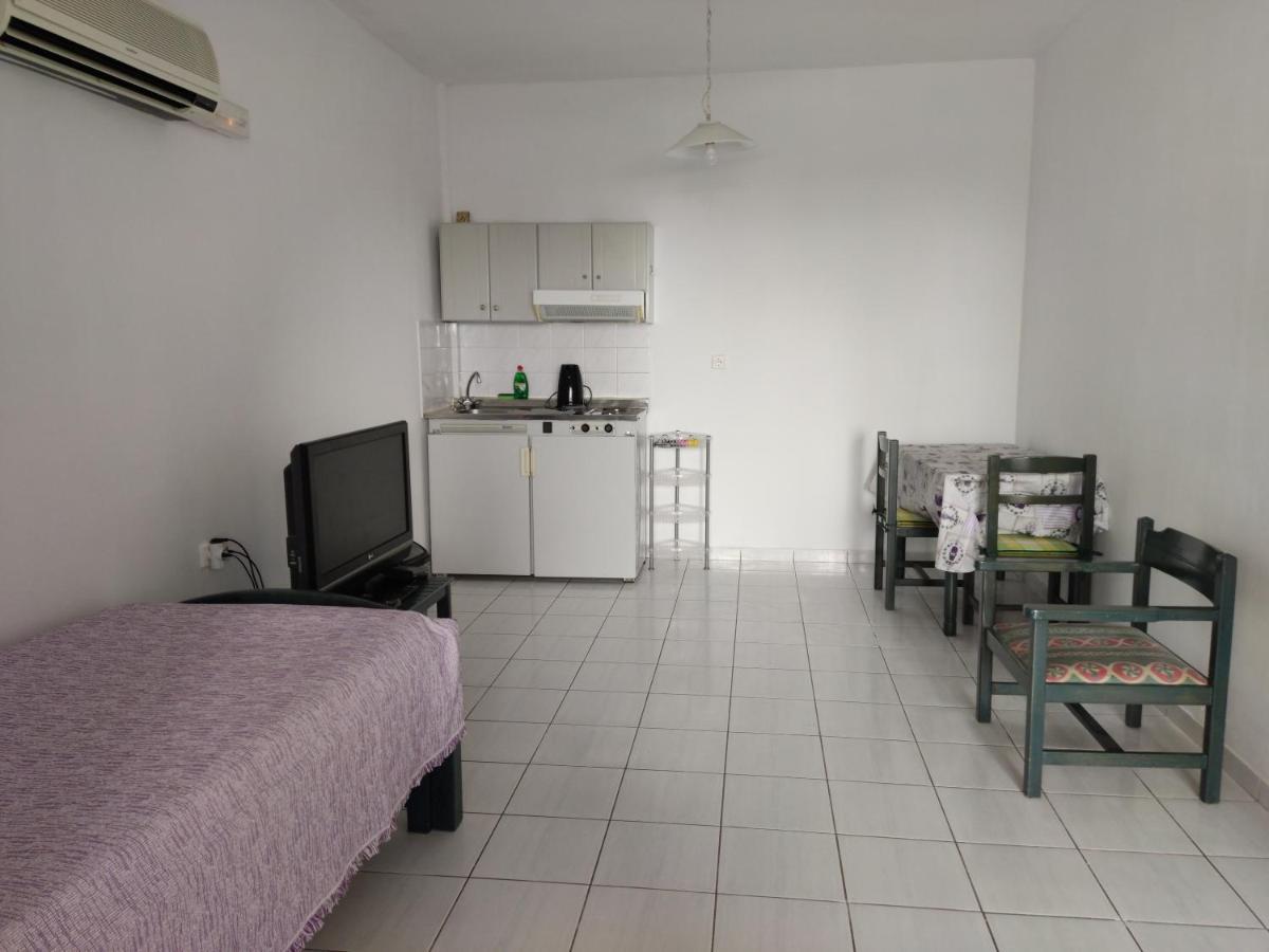 Zinovia Apartment Kato Daratso Ngoại thất bức ảnh