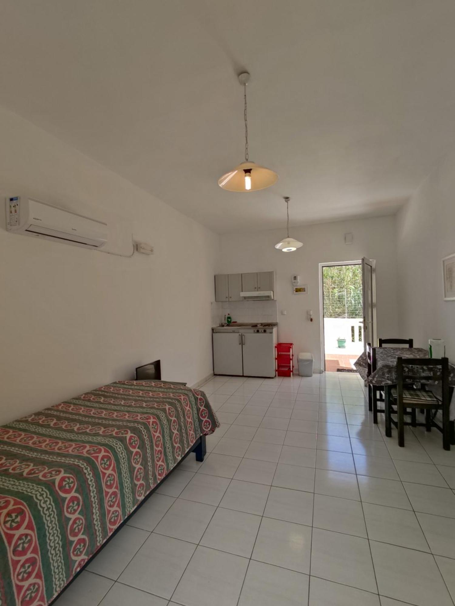 Zinovia Apartment Kato Daratso Ngoại thất bức ảnh